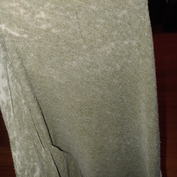 Joker Tee Shirt size medium - Picture 4 of 4